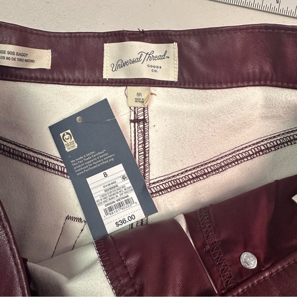 Universal Thread Women’s Burgundy Mid-Rise Baggy Pants Size 8 - Picture 3 of 6